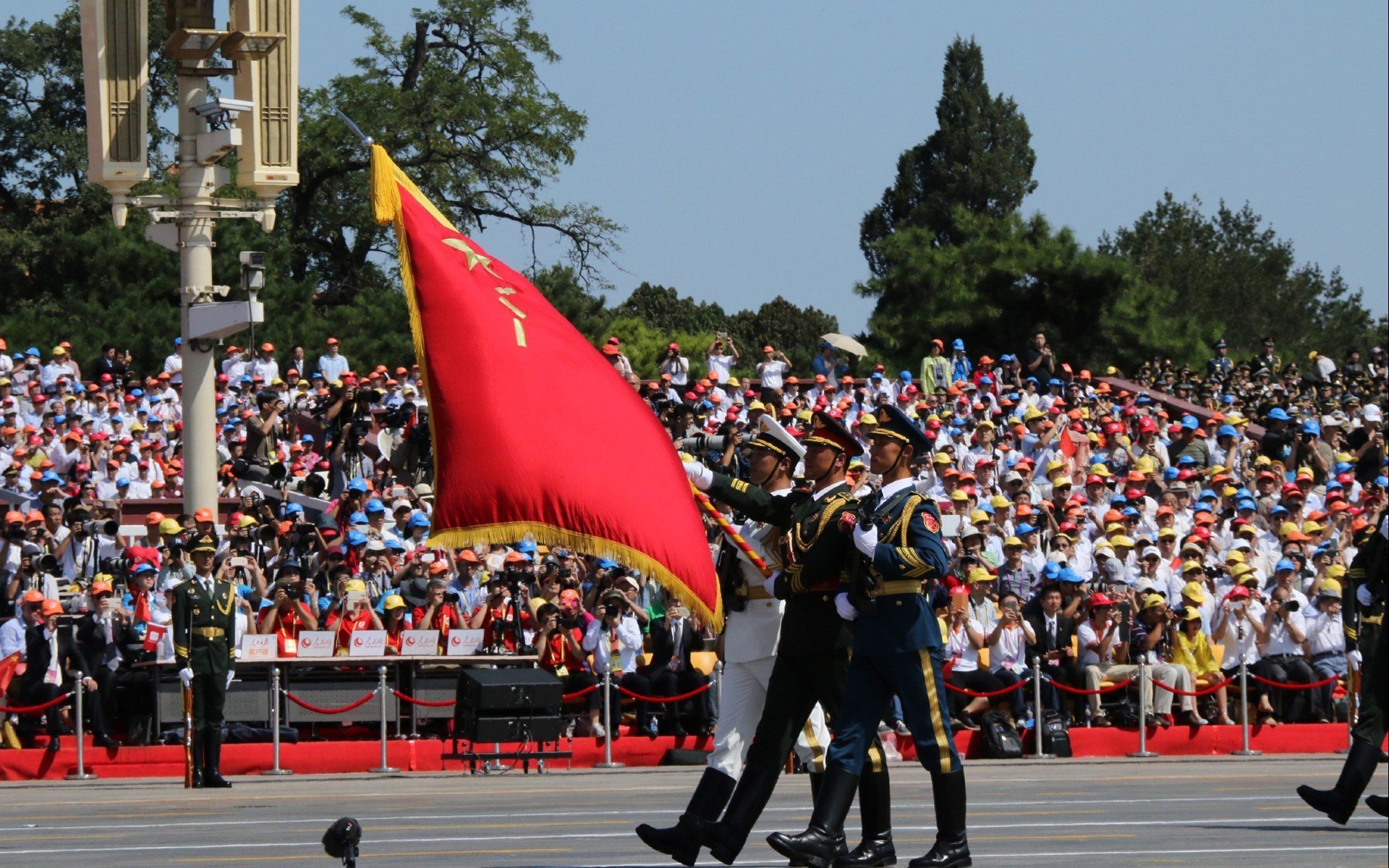 千人参赛,兴隆湖变身水上竞技场,兴隆湖蓄水了么