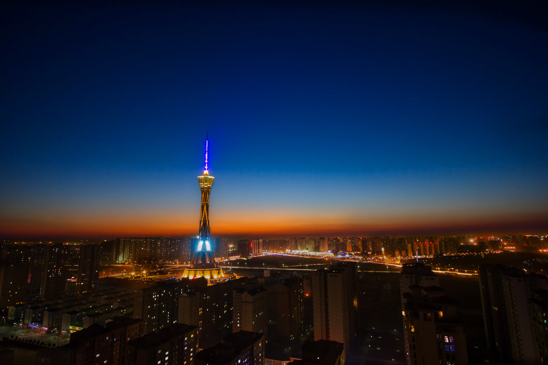 爱游戏下载-埃及队2024年世界杯：如何挑战更高水平的乒乓对抗，埃及世界杯历史战绩