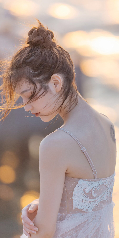 快船后卫训练中三分连中引掌声不断,快船控球后卫